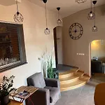 Hostel Cukrarna Guest *