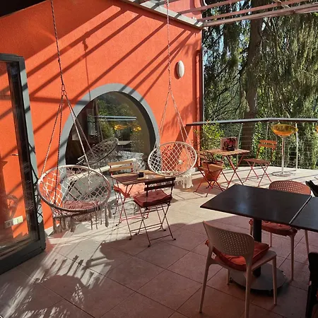 Hostel Cukrarna Guest