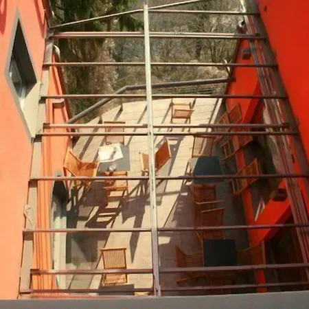 Cukrarna Guest * Κραν
