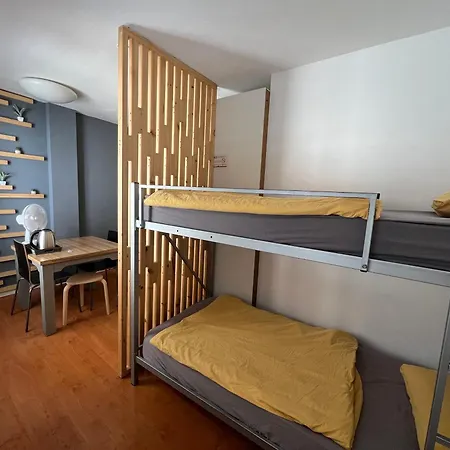 Cukrarna Guest Hostel Kranj