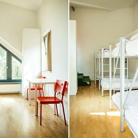 Cukrarna Guest Hostel Kranj