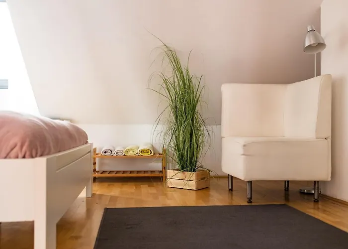 Hostal Cukrarna Guest *