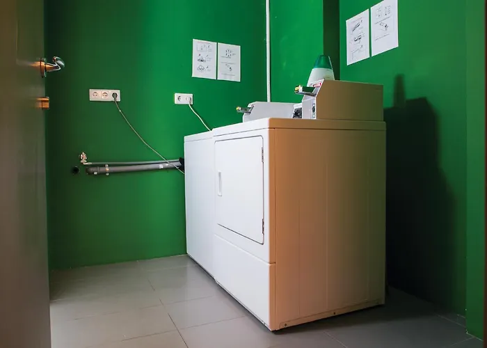 Cukrarna Guest Крань