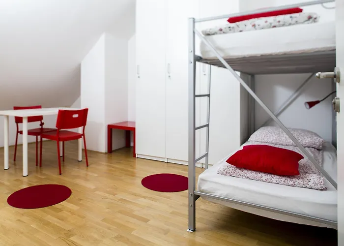 Hostal Cukrarna Guest Kranj